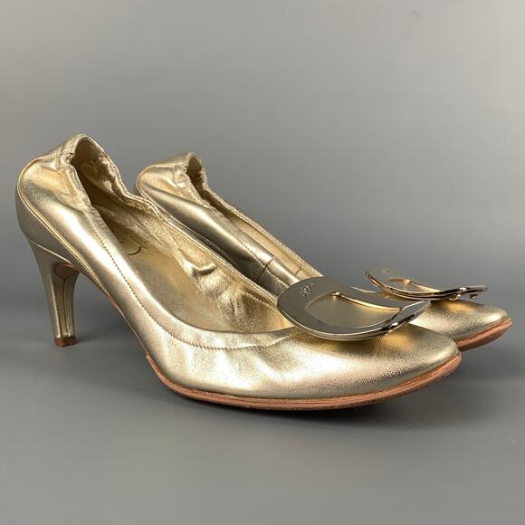 ROGER VIVIER Size 6 Gold Leather Pumps - Picture 2 of 7